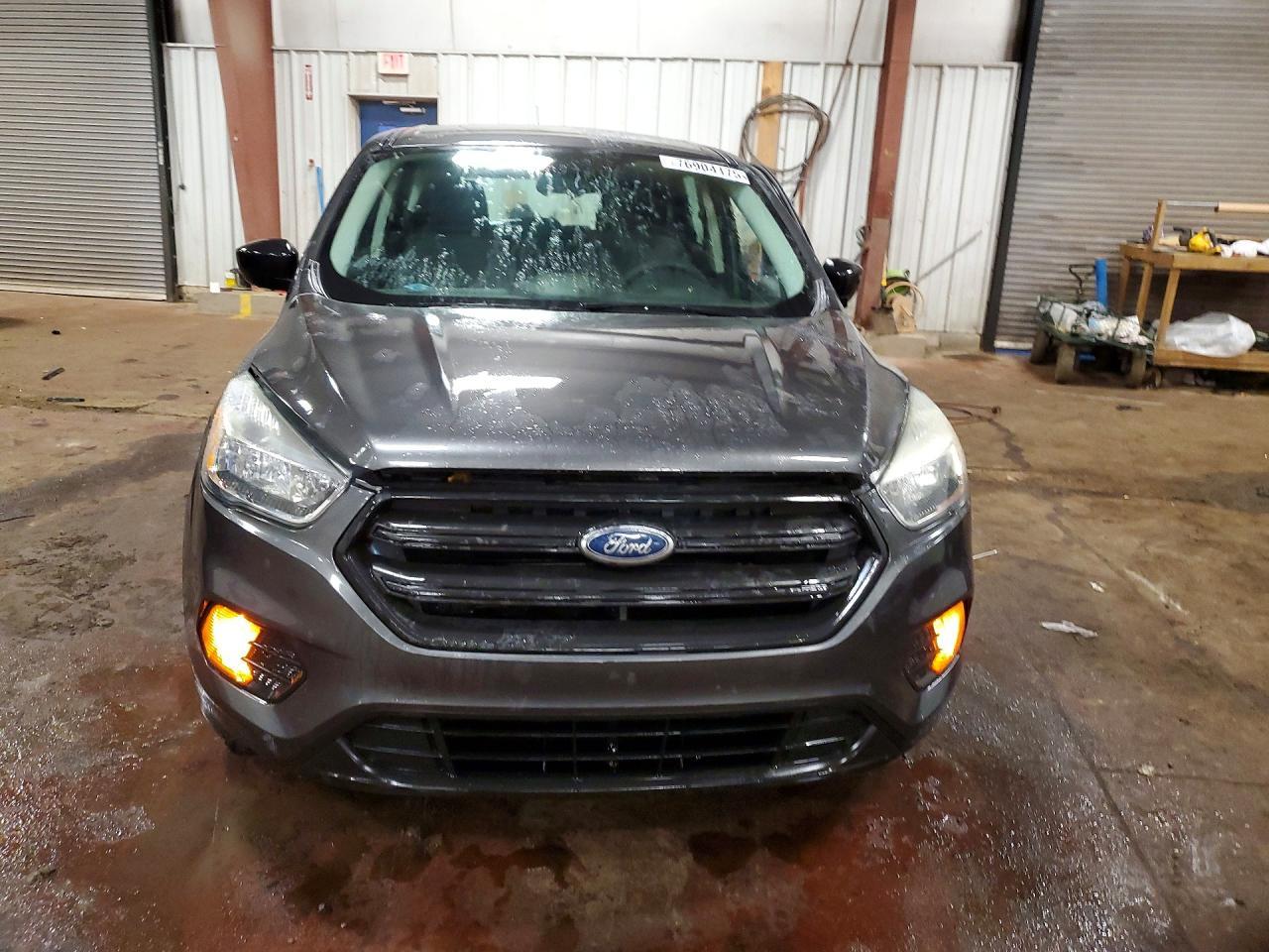 2017 Ford Escape S - zdjęcie 5