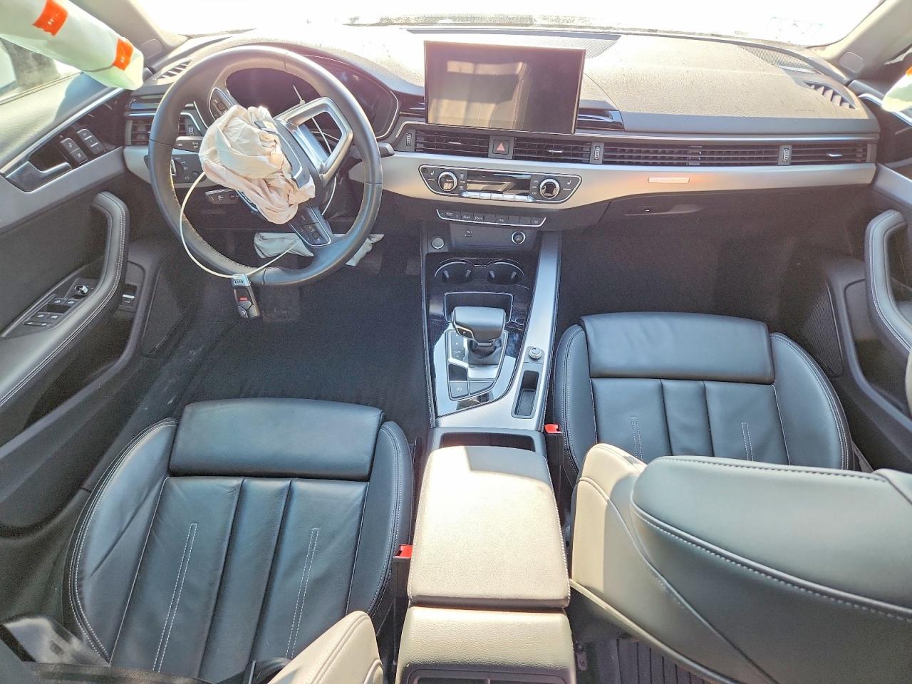 2023 Audi A4 Premium Plus 45 - zdjęcie 8