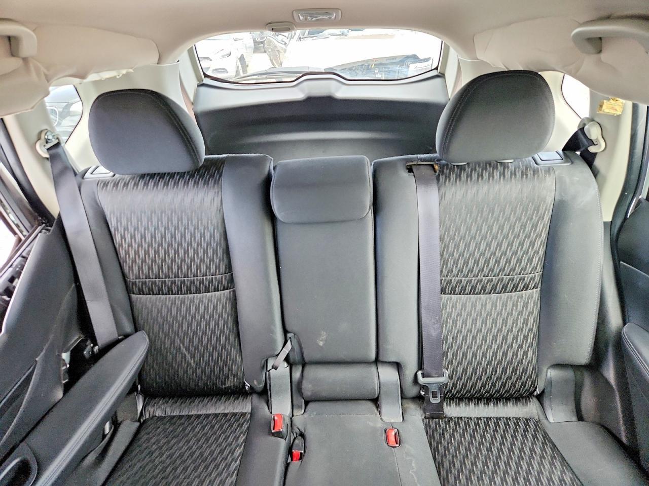 2017 Nissan Rogue S - zdjęcie 10