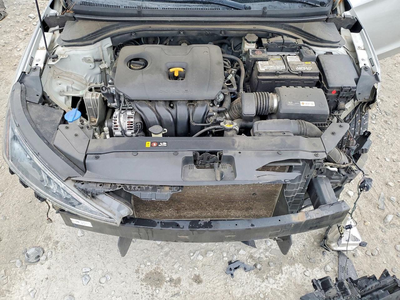 2019 Hyundai Elantra Se - zdjęcie 11