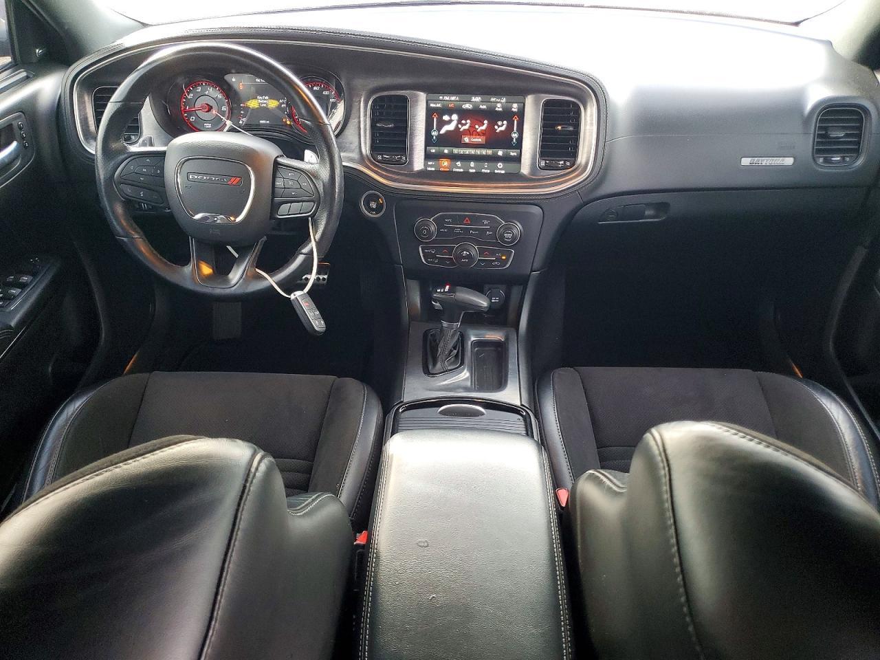 2022 Dodge Charger R/T - zdjęcie 8