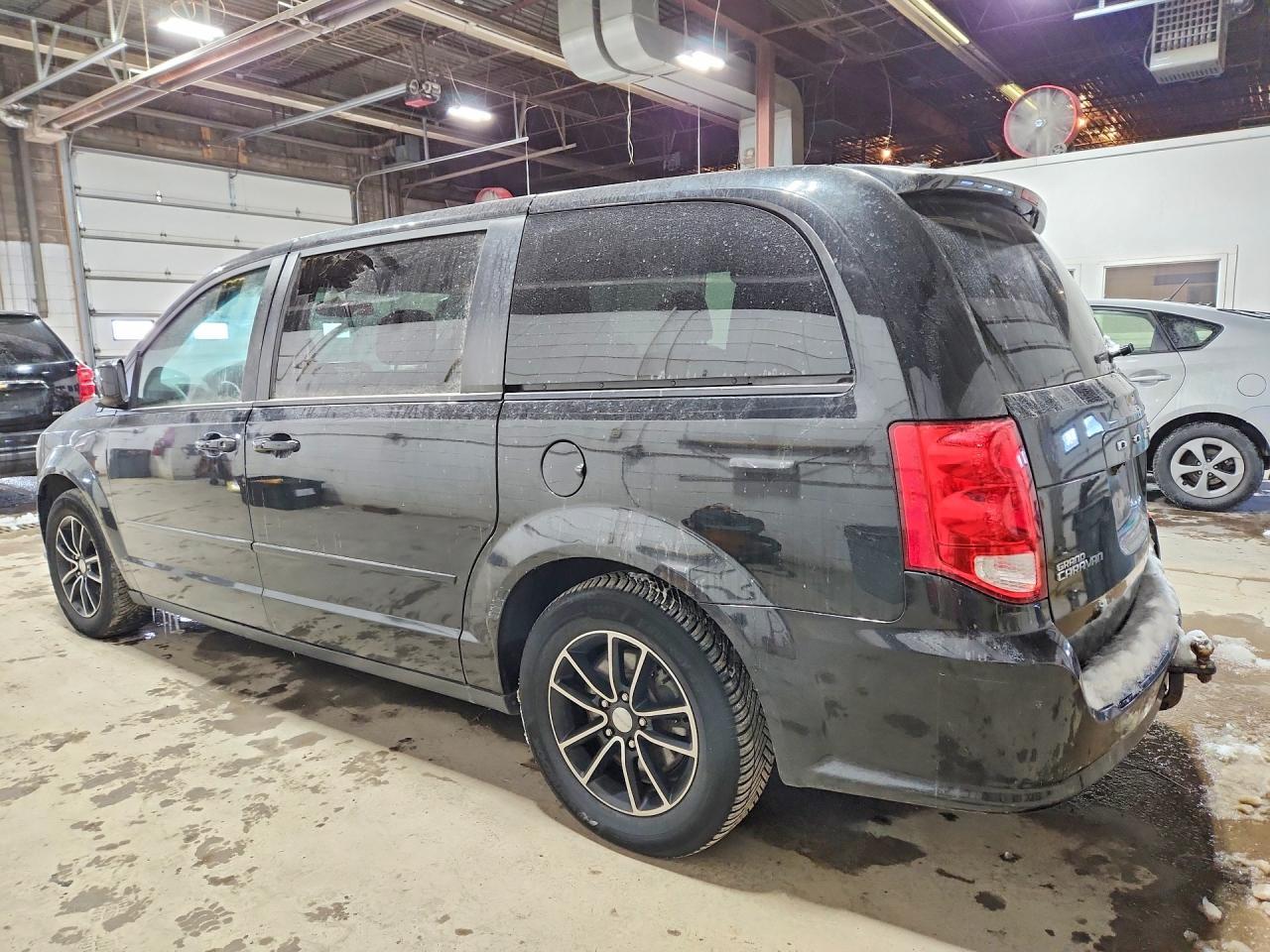 2016 Dodge Grand Caravan Sxt - zdjęcie 2