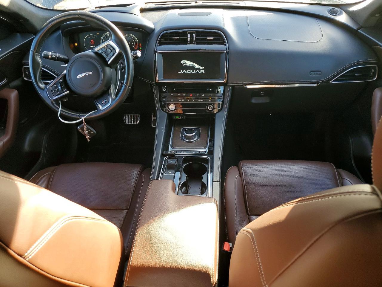 2017 Jaguar F-Pace S - zdjęcie 8