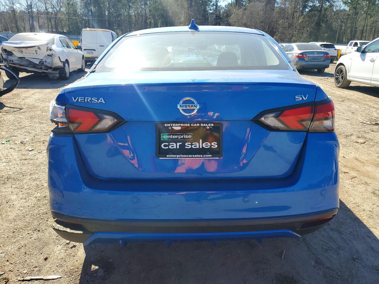 2022 Nissan Versa Sv - zdjęcie 6