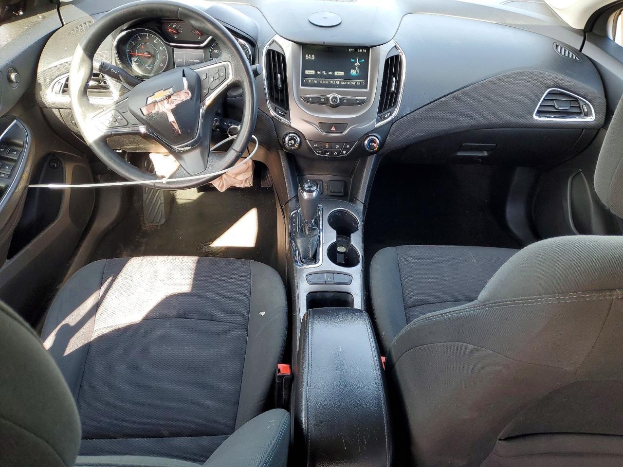 2016 Chevrolet Cruze Lt - zdjęcie 8