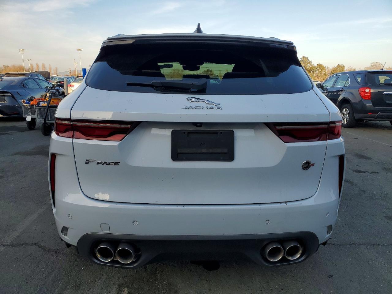 2021 Jaguar F-Pace Svr - zdjęcie 6