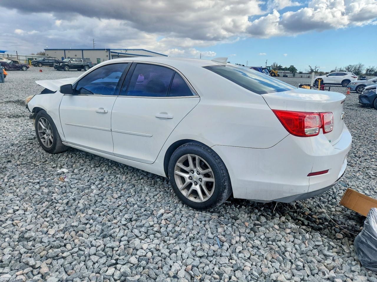 2015 Chevrolet Malibu 1Lt - zdjęcie 2