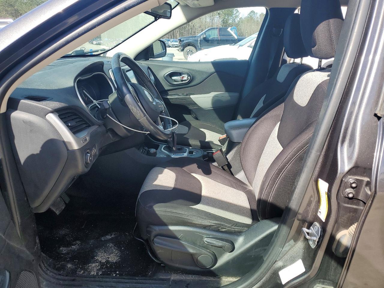 2014 Jeep Cherokee Latitude - zdjęcie 7