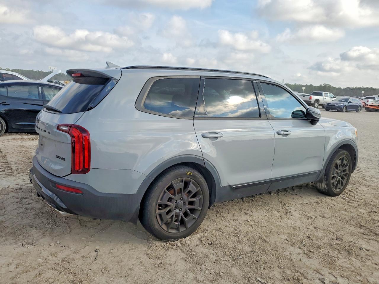 2021 Kia Telluride Sx - zdjęcie 3