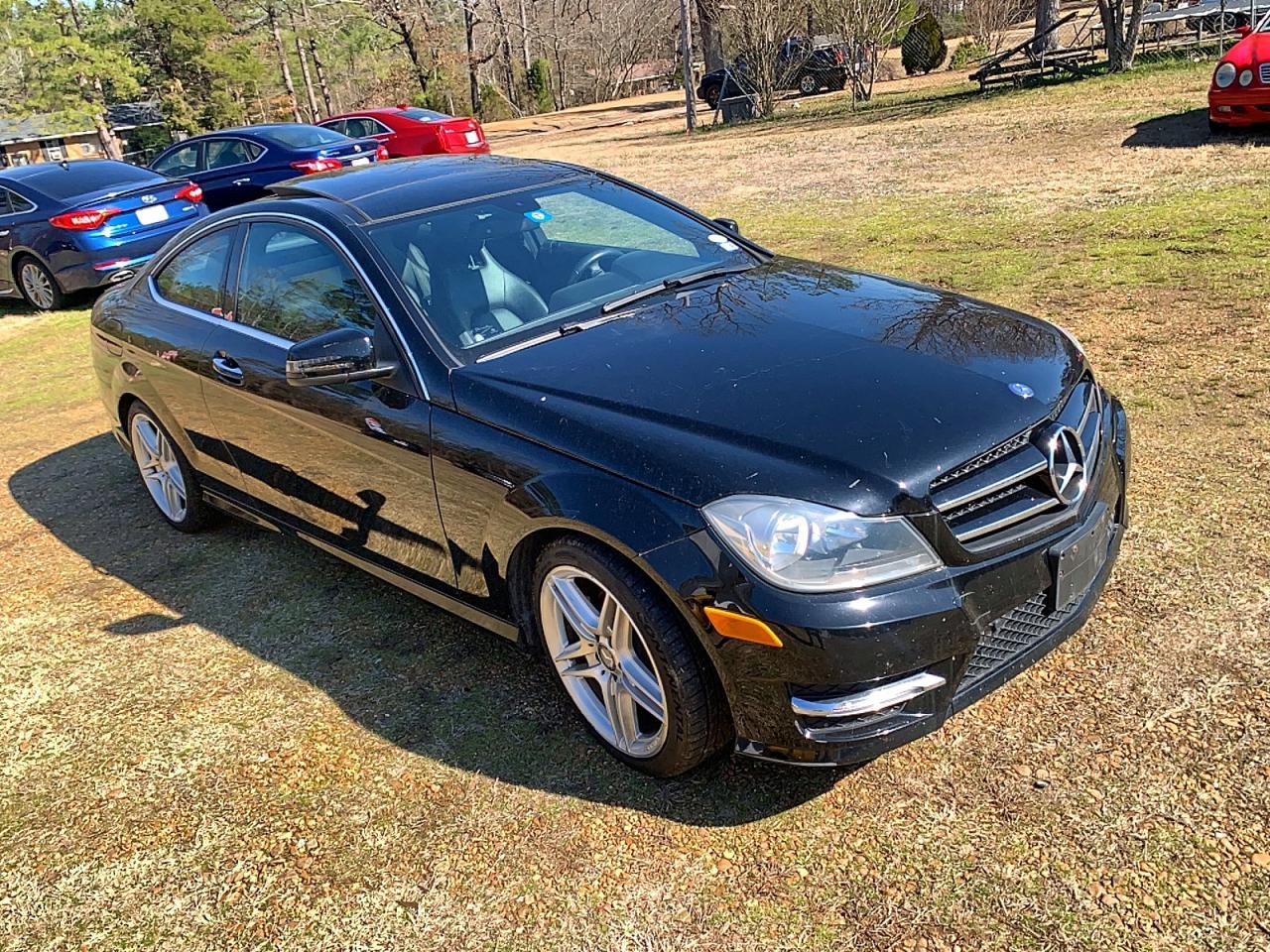 2014 Mercedes-Benz C 250 - zdjęcie główne