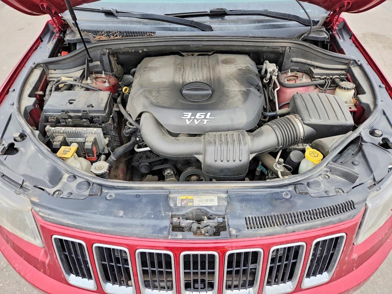 2014 Jeep Grand Cherokee Limited - zdjęcie 12