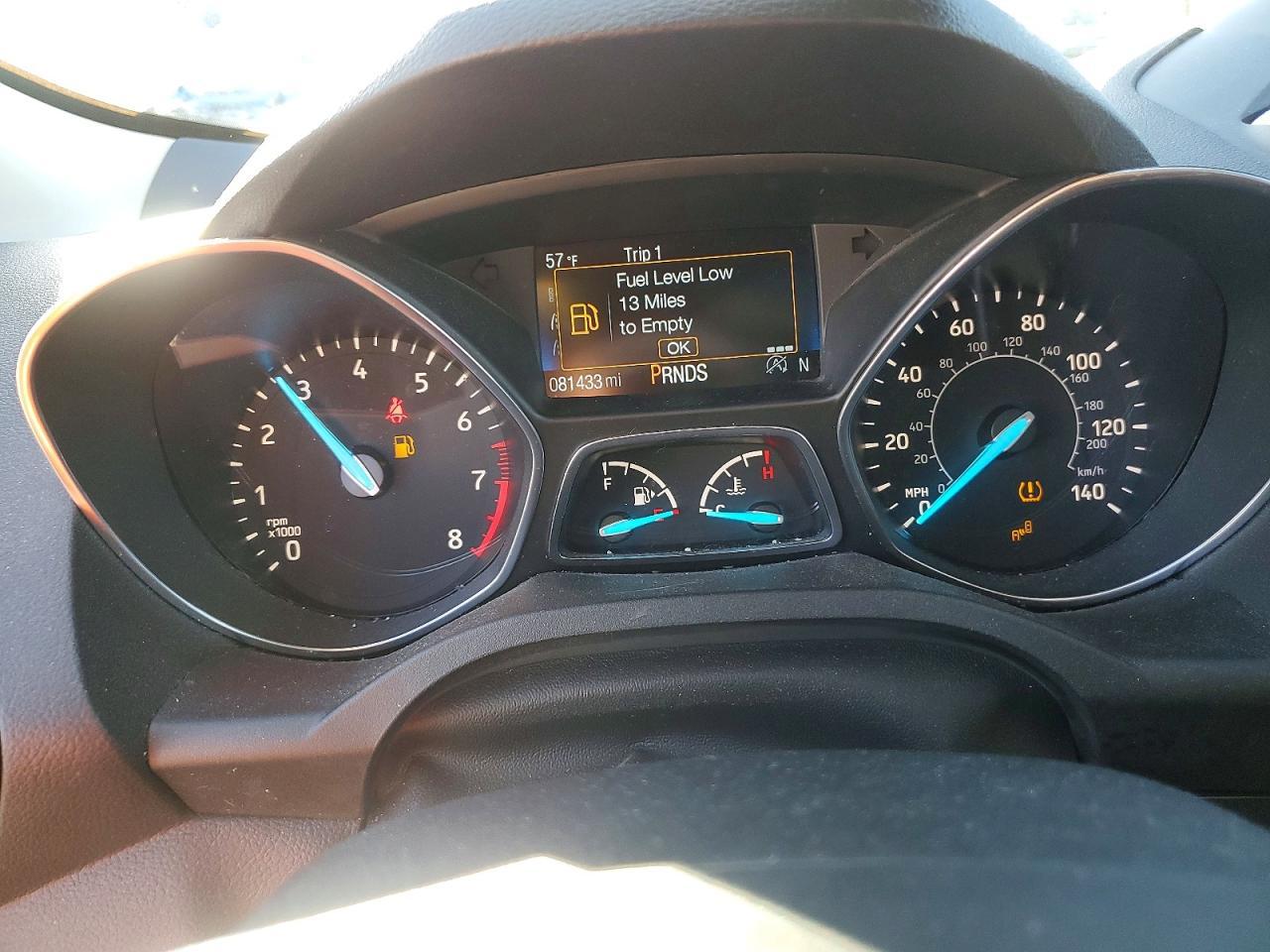 2019 Ford Escape Titanium - zdjęcie 9