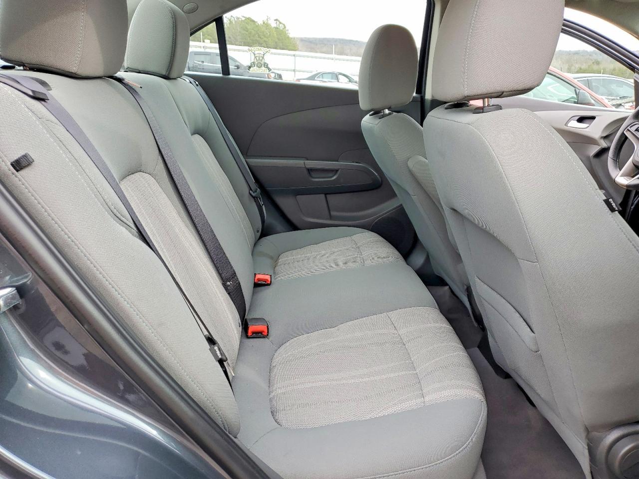 2013 Chevrolet Sonic Lt - zdjęcie 10