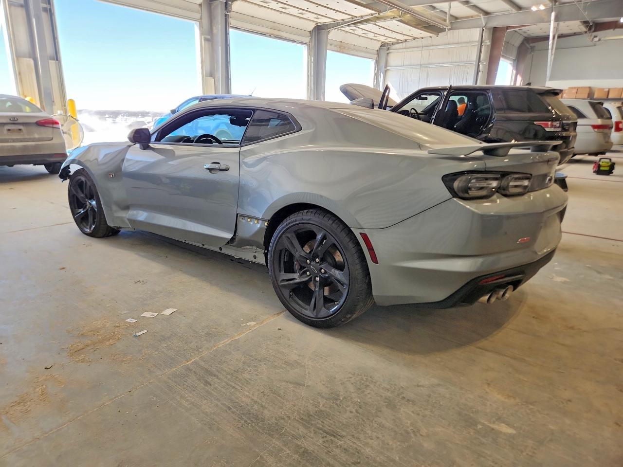 2024 Chevrolet Camaro Ss - zdjęcie 2