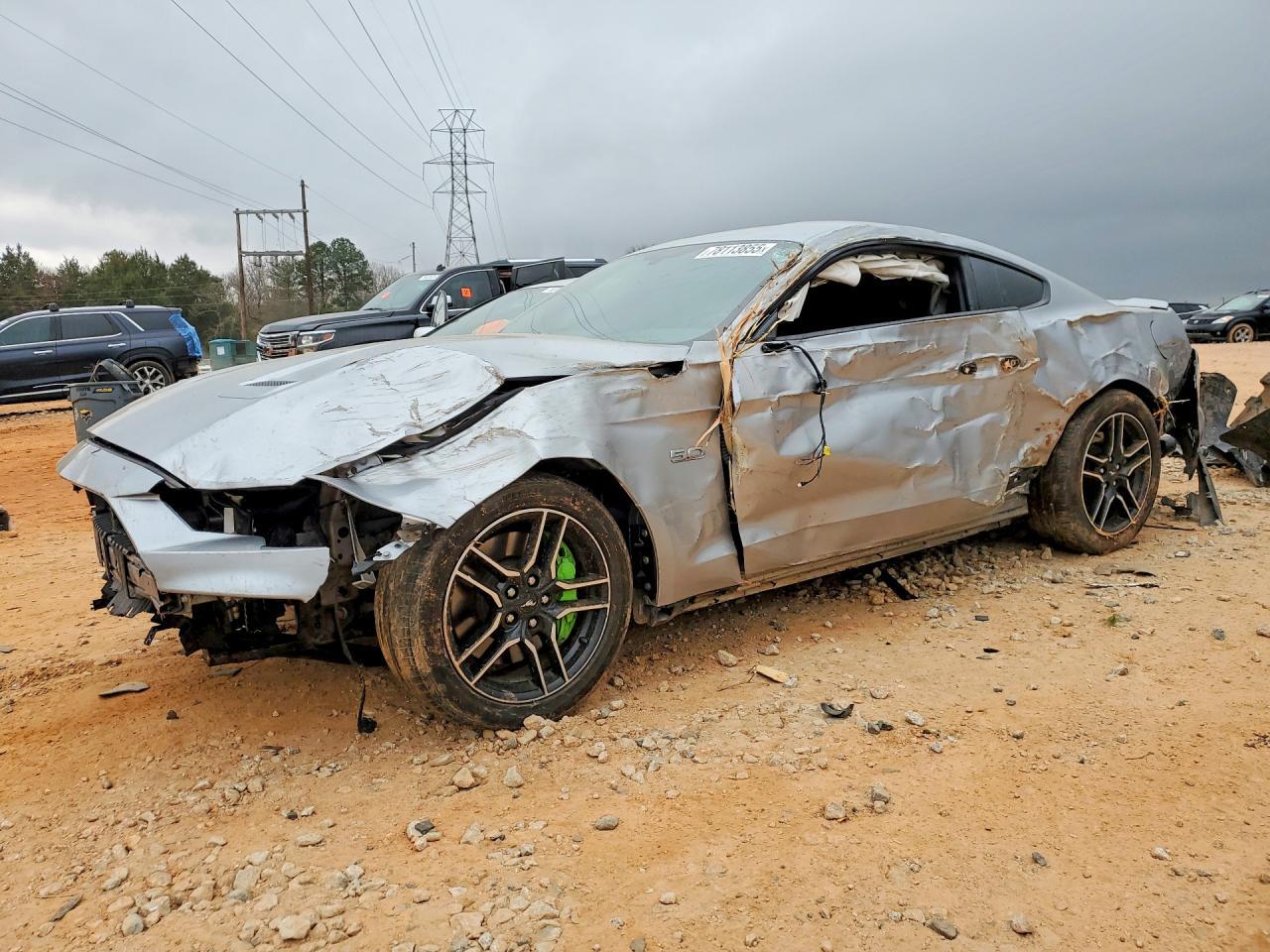 2020 Ford Mustang Gt - zdjęcie główne