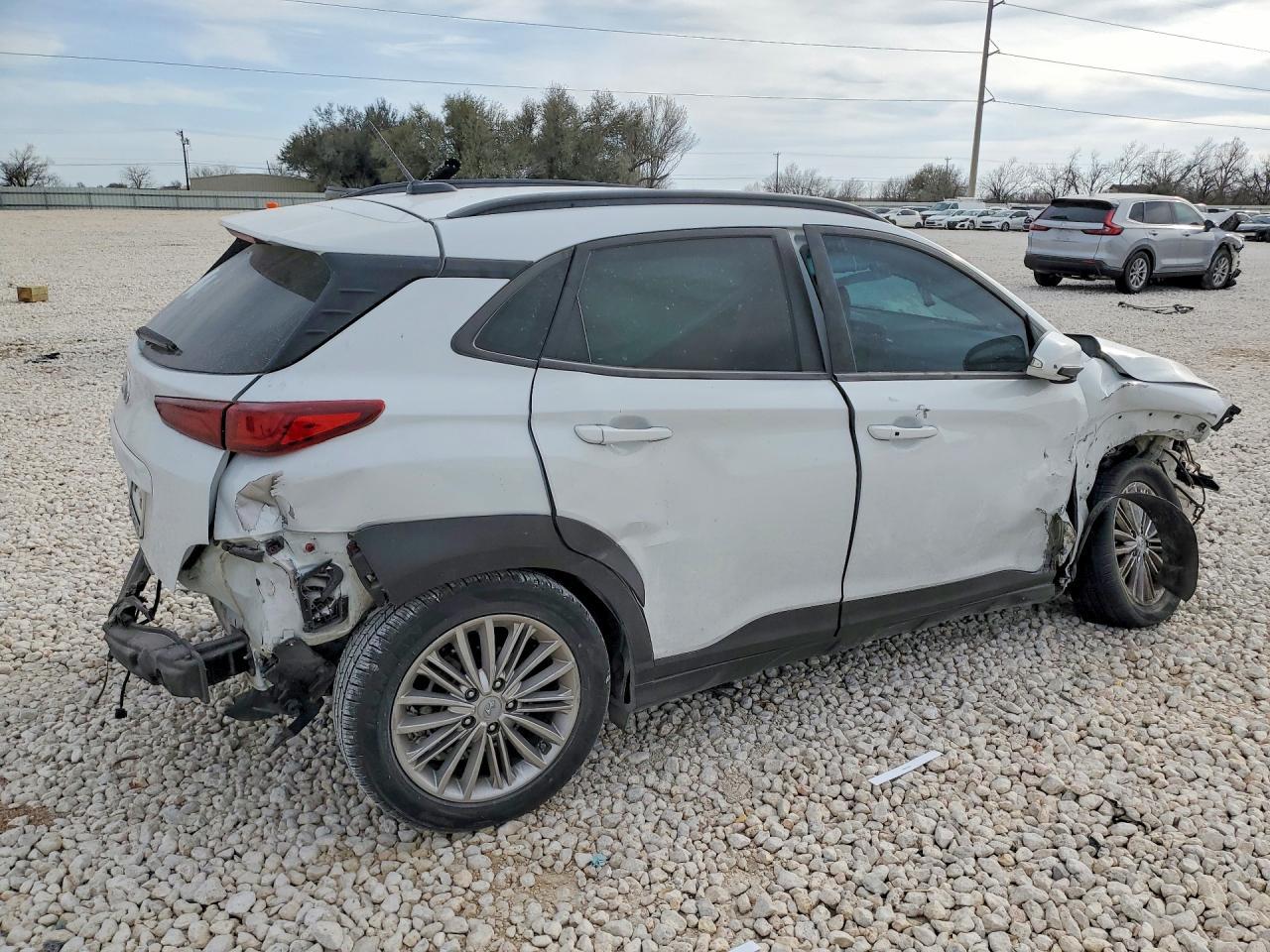 2021 Hyundai Kona Sel - zdjęcie 3
