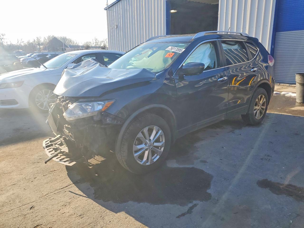 2016 Nissan Rogue Sv - zdjęcie główne