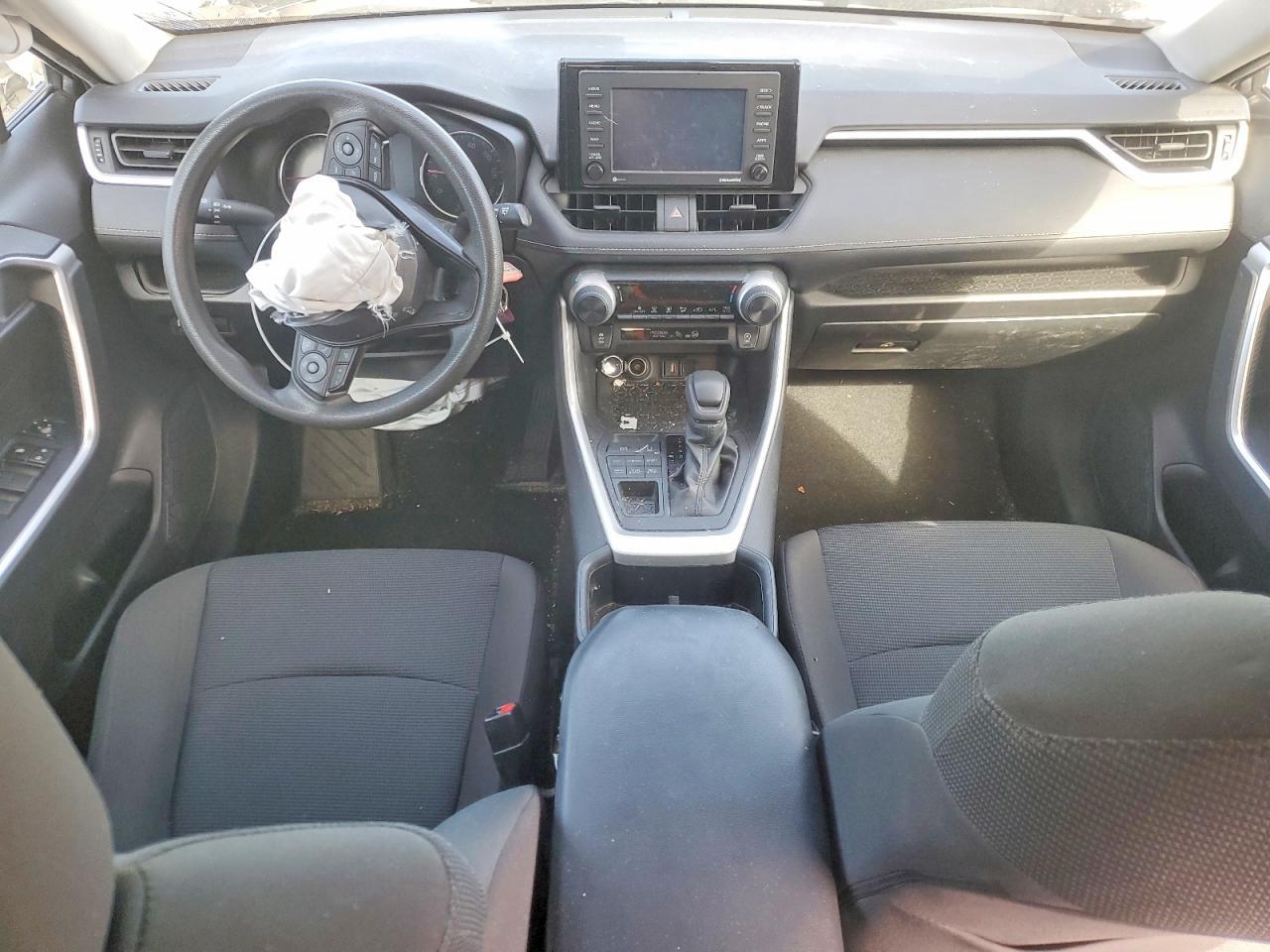 2022 Toyota Rav4 Le - zdjęcie 8