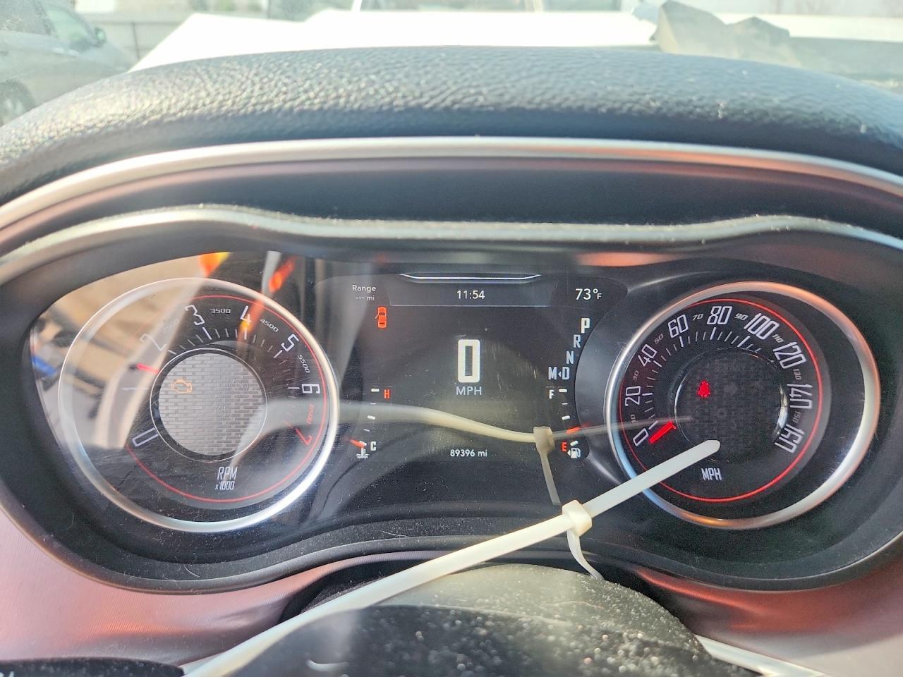 2019 Dodge Challenger Sxt - zdjęcie 9