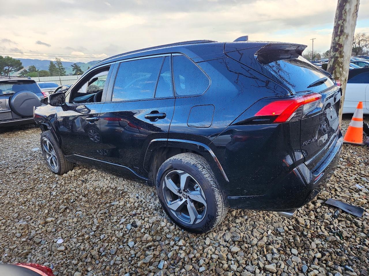 2025 Toyota Rav4 Se - zdjęcie 2
