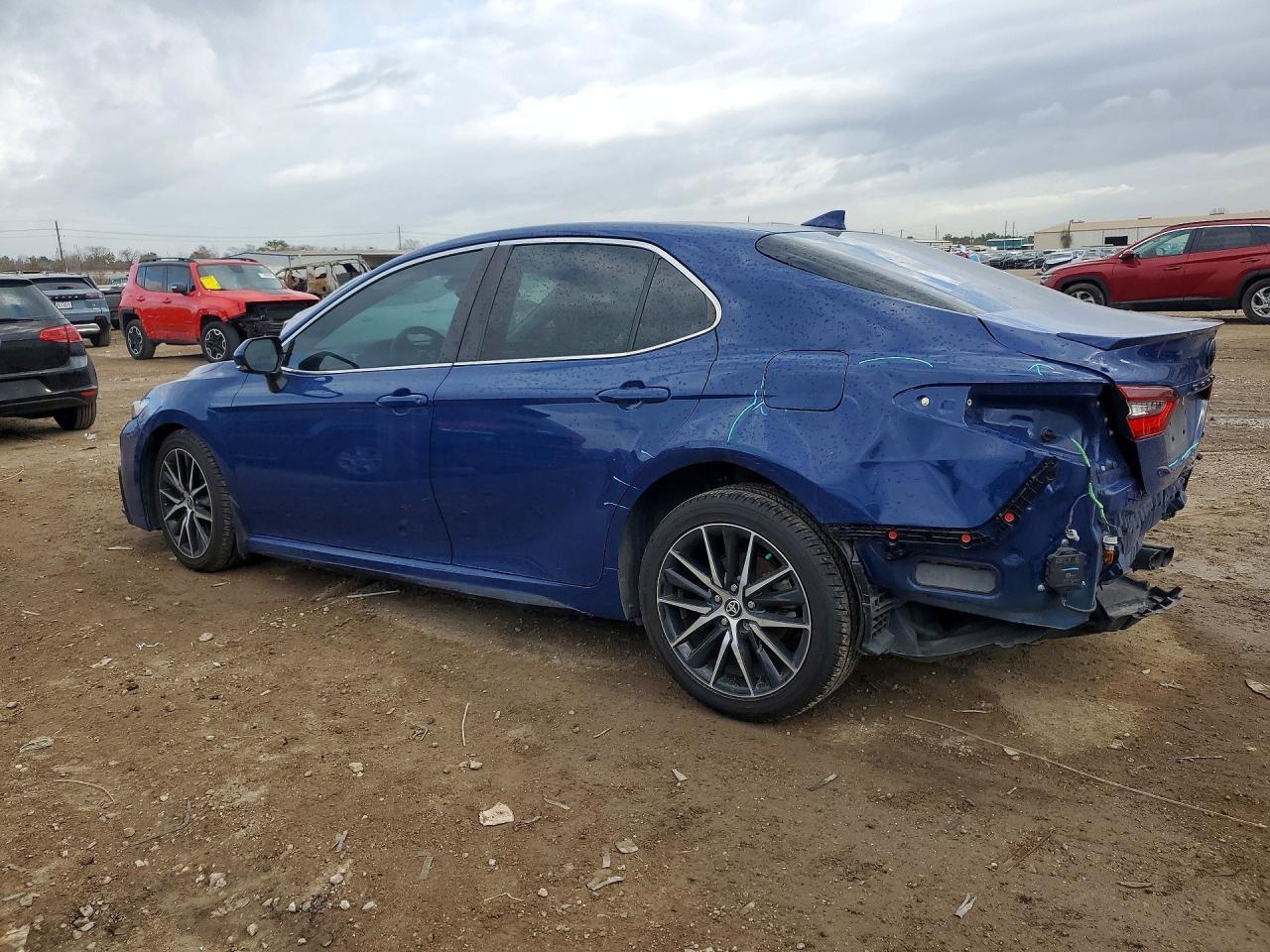 2023 Toyota Camry Se Night Shade - zdjęcie 3