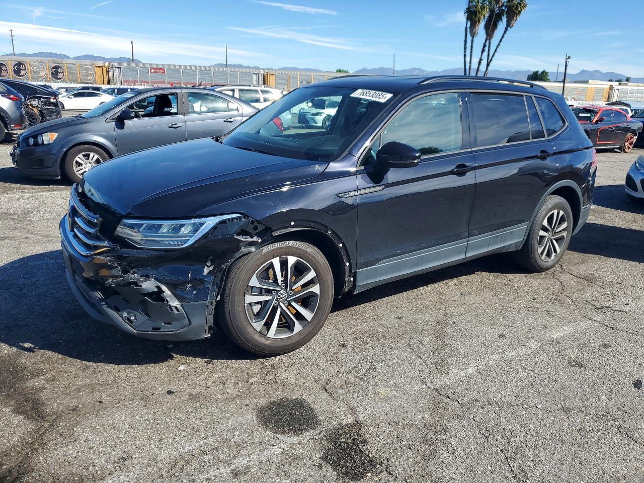 2022 Volkswagen Tiguan S - zdjęcie główne