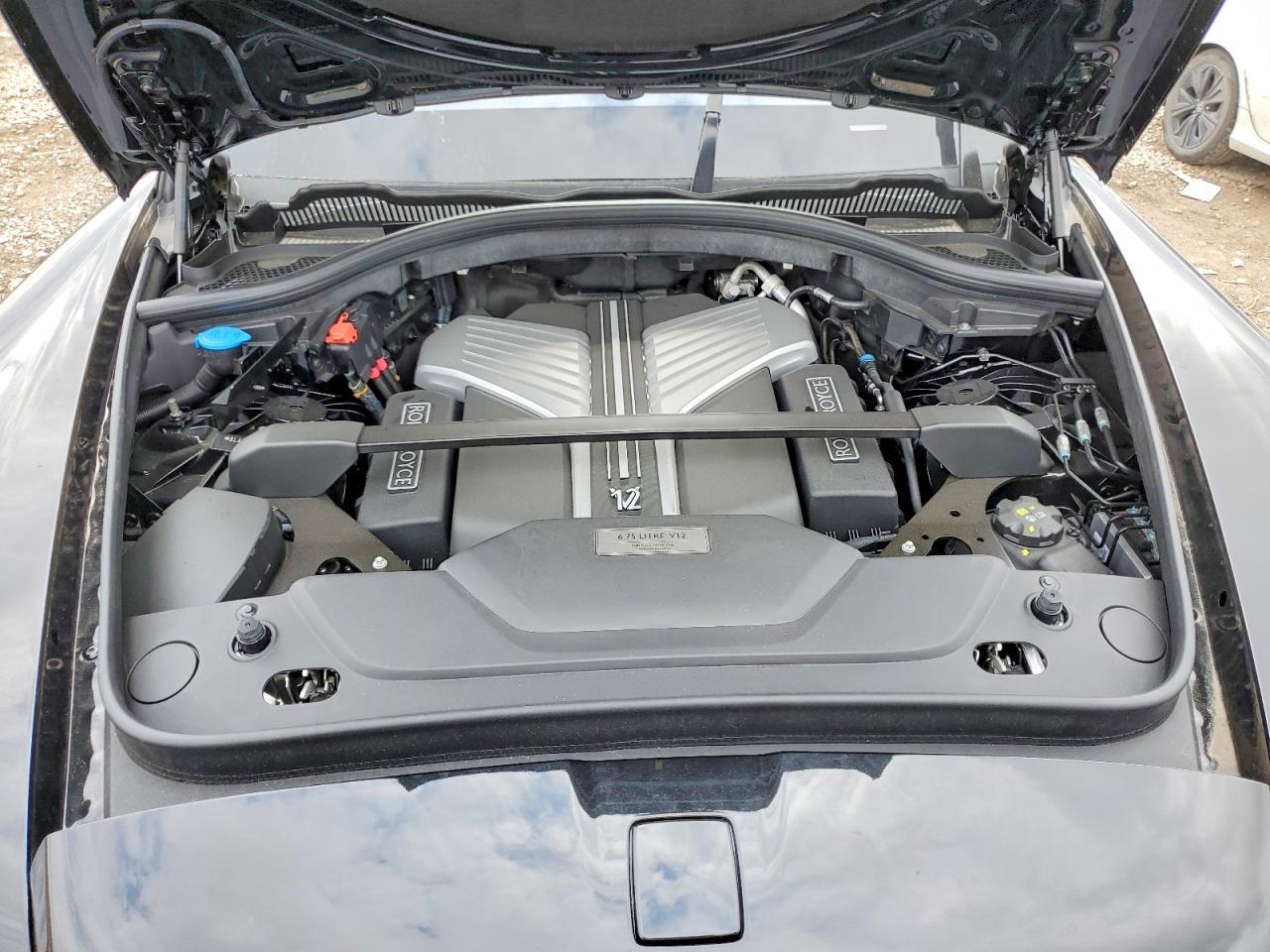 2023 Rolls-Royce Cullinan - zdjęcie 11