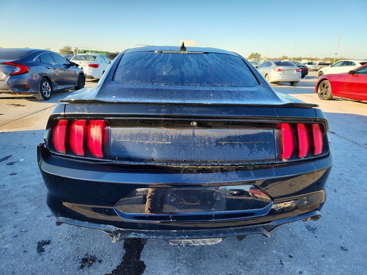 2021 Ford Mustang Gt - zdjęcie 6