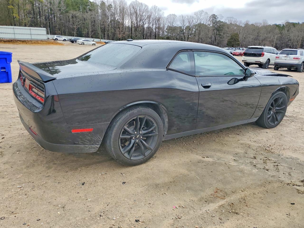 2018 Dodge Challenger Sxt - zdjęcie 3