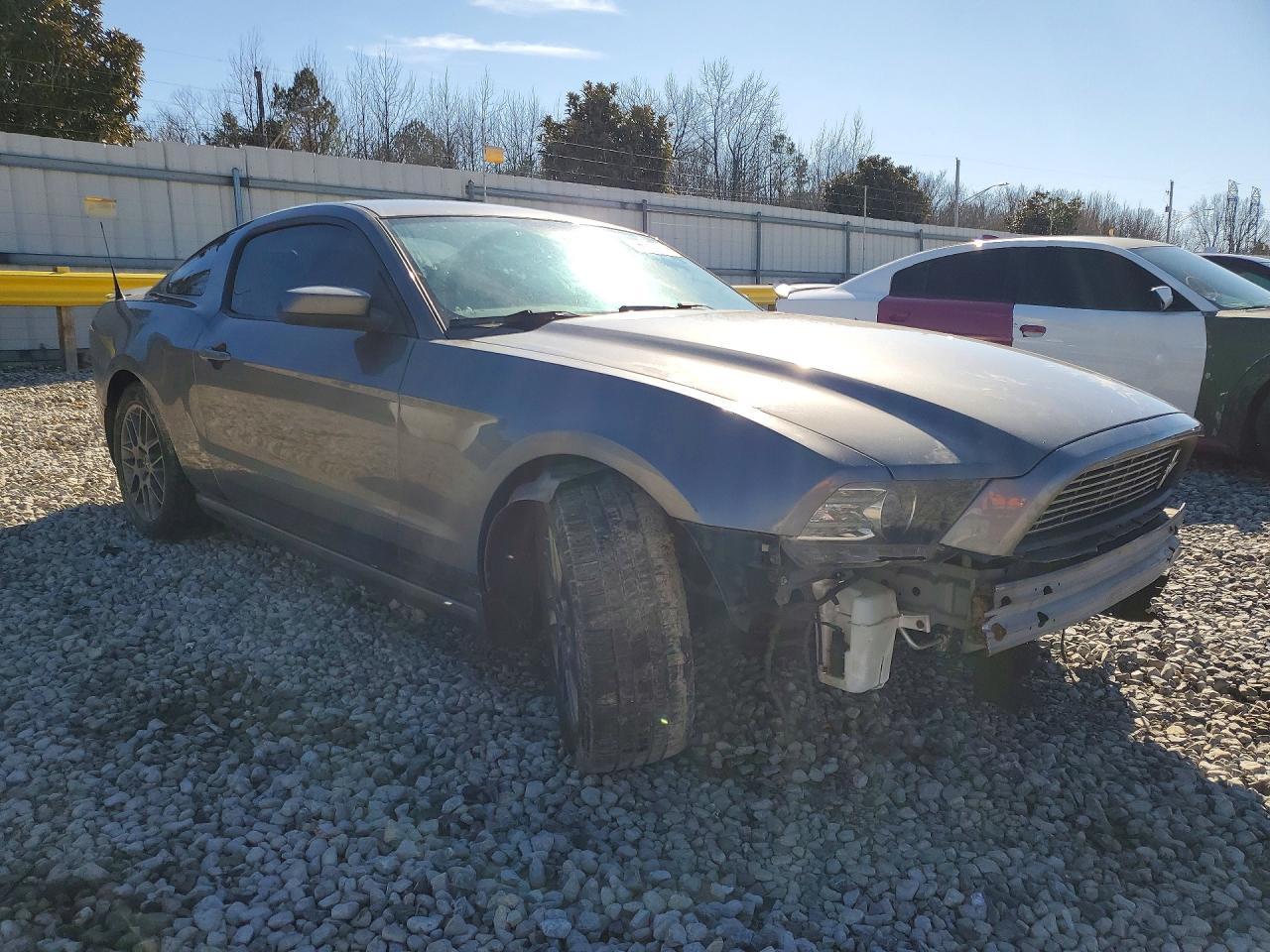 2014 Ford Mustang - zdjęcie 4