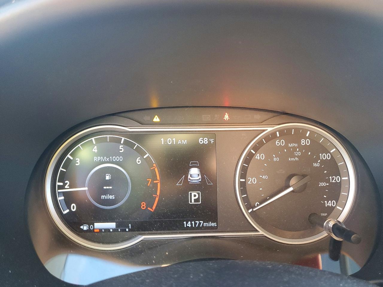 2019 Niss Kicks Sv - zdjęcie 9