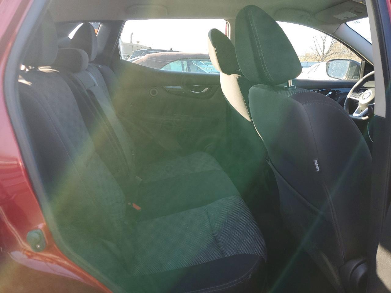 2017 Nissan Rogue Sport Sv - zdjęcie 10