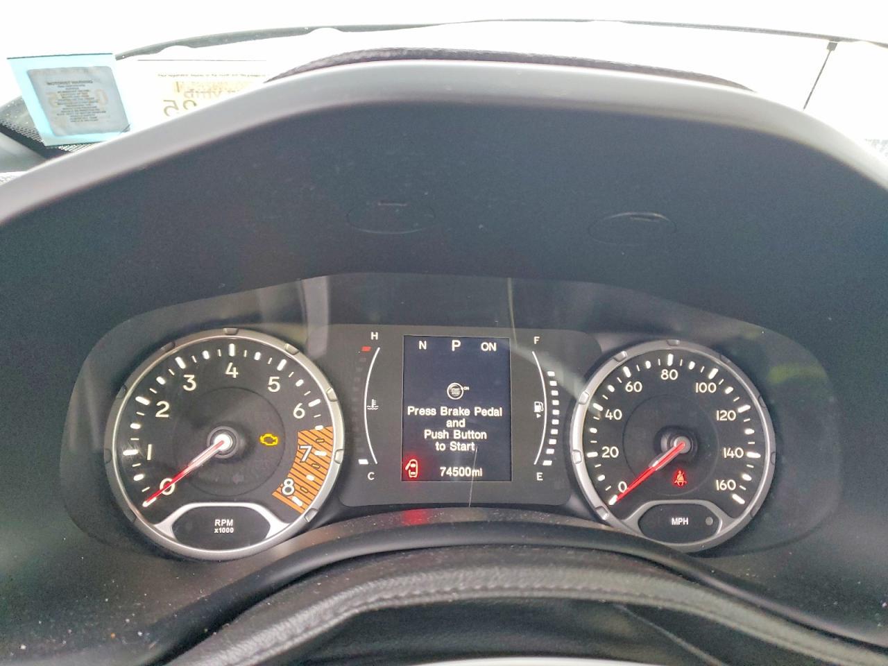 2020 Jeep Renegade Latitude - zdjęcie 9