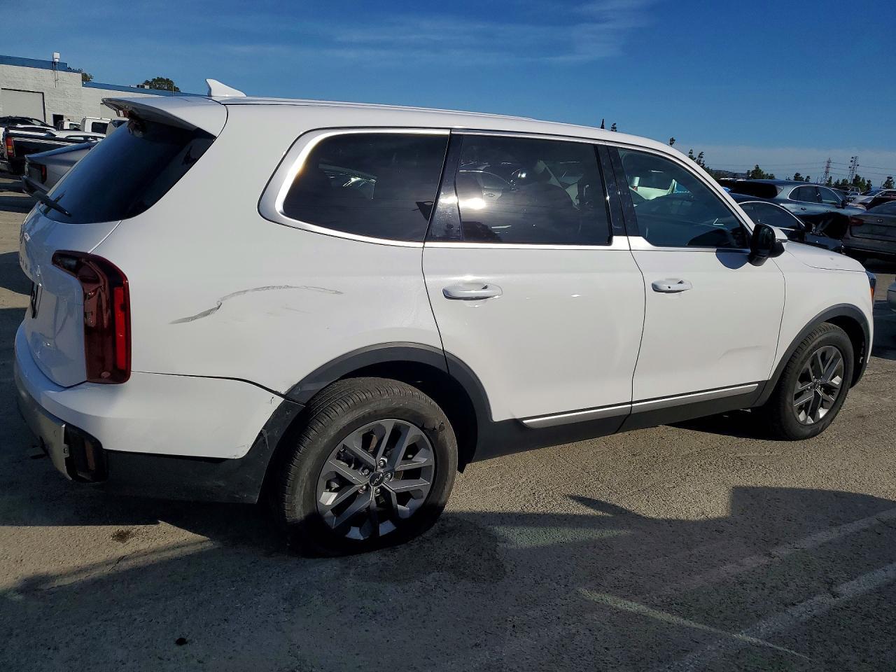 2025 Kia Telluride Lx - zdjęcie 3