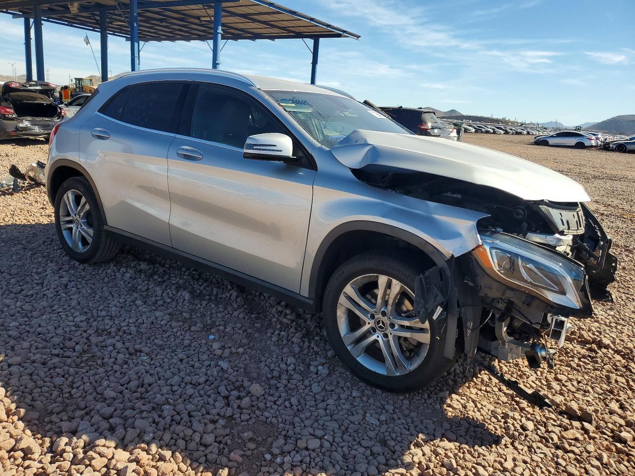 2018 Mercedes-Benz Gla 250 - zdjęcie 4