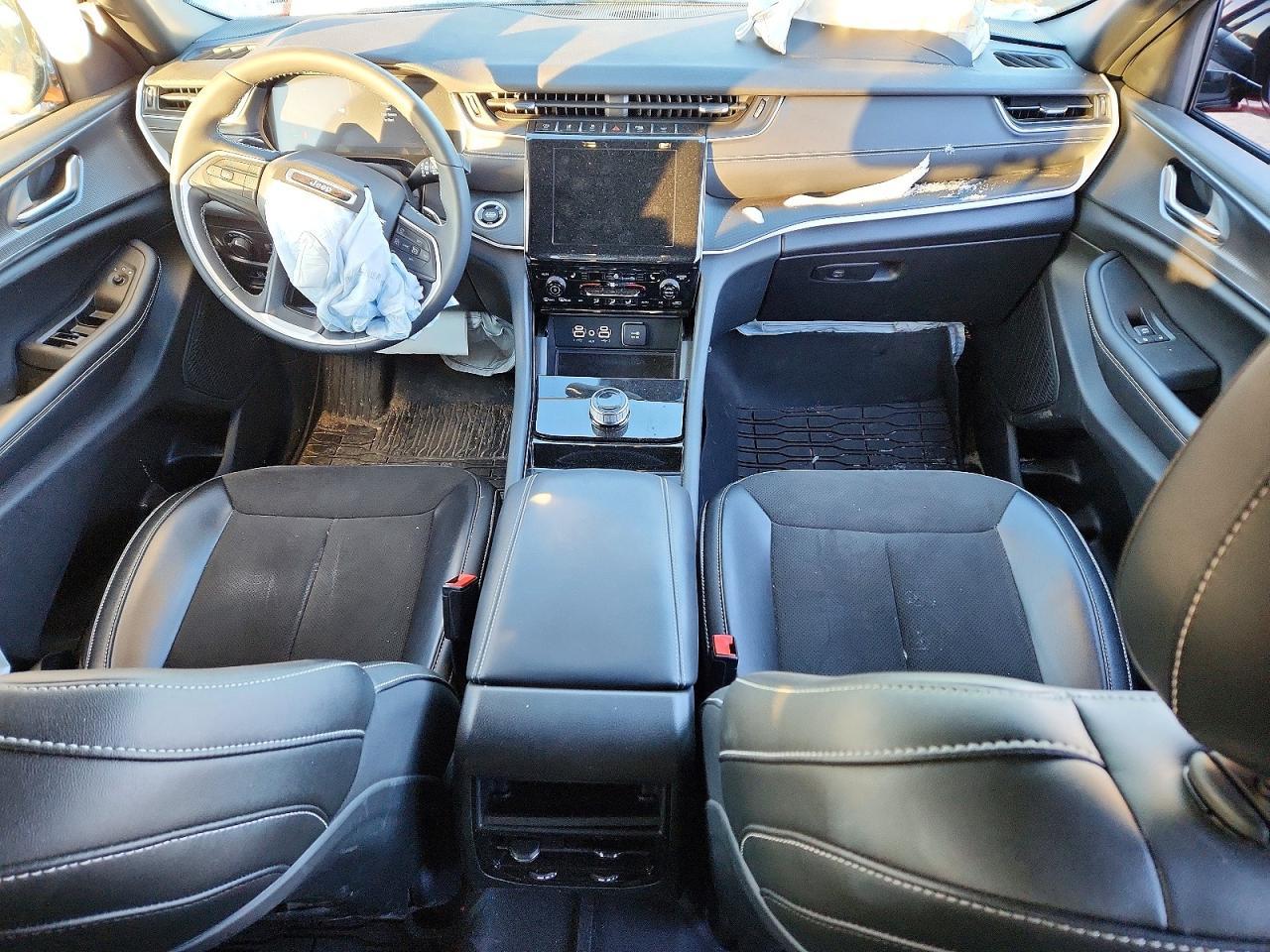 2023 Jeep Grand Cherokee Laredo - zdjęcie 8