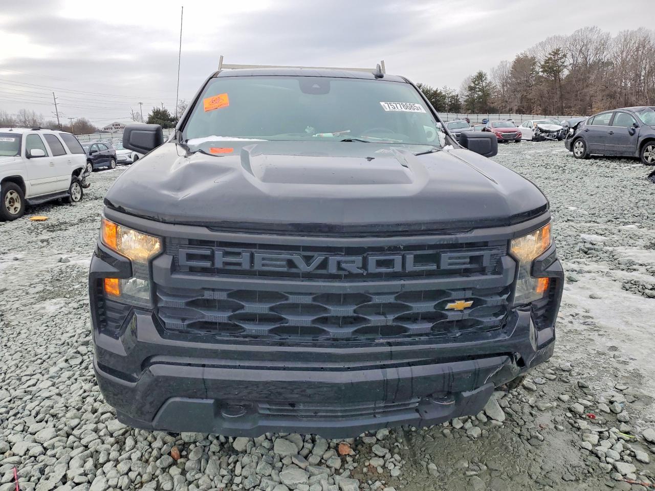 2022 Chevrolet Silverado K1500 Custom - zdjęcie 5