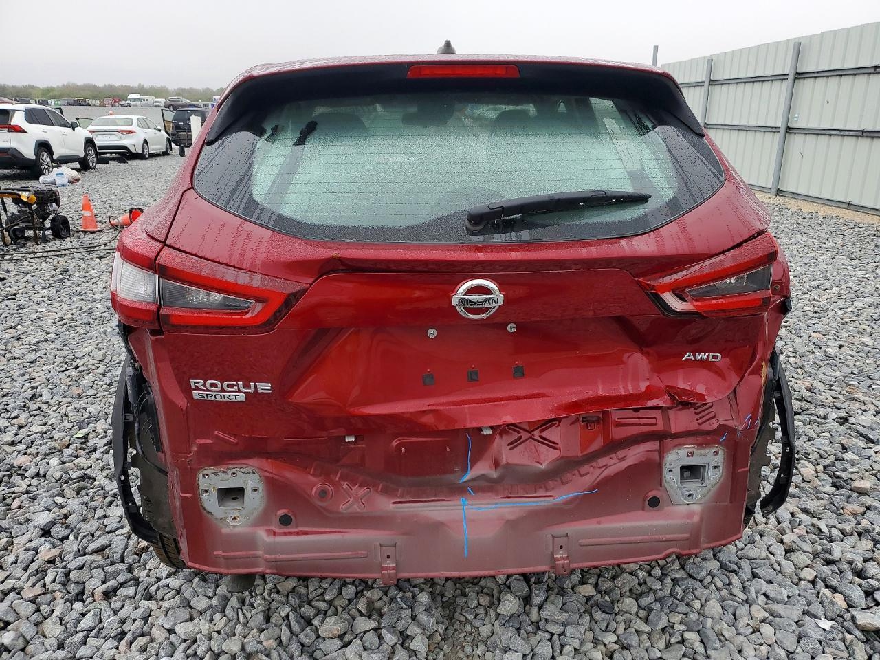 2020 Nissan Rogue Sport S - zdjęcie 6