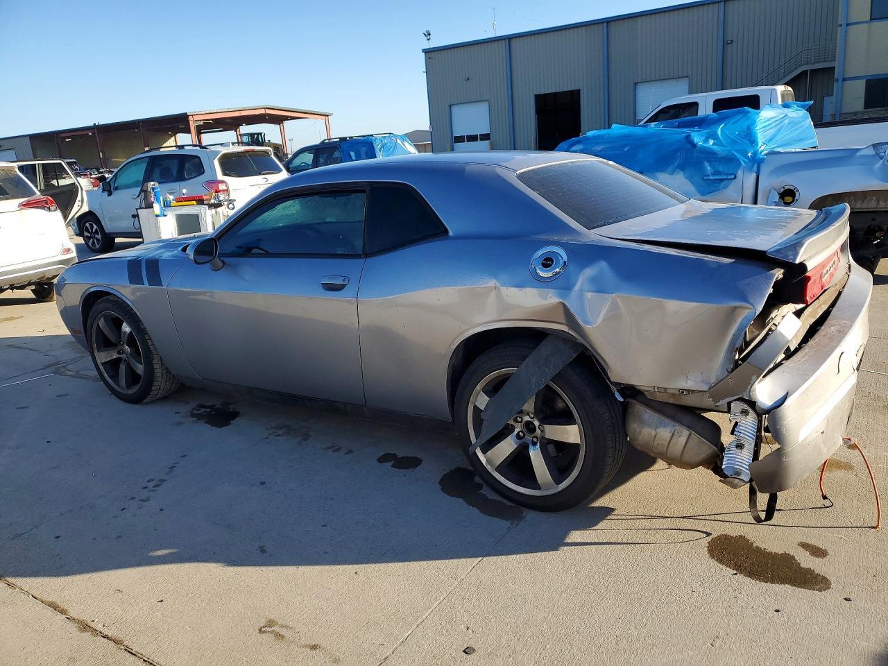 2014 Dodge Challenger Sxt - zdjęcie 2