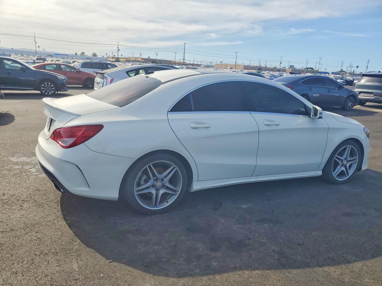 2014 Mercedes-Benz Cla 250 - zdjęcie 3