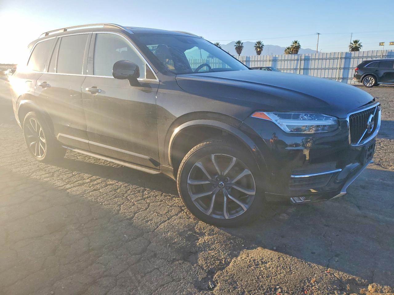 2018 Volvo Xc90 T6 - zdjęcie 4
