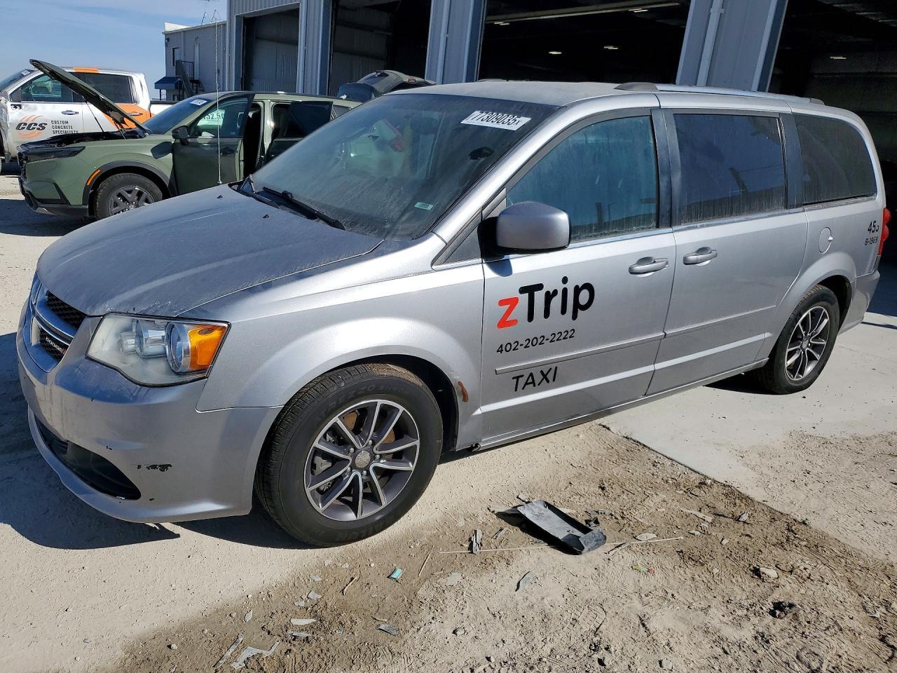 2017 Dodge Grand Caravan Sxt - zdjęcie główne