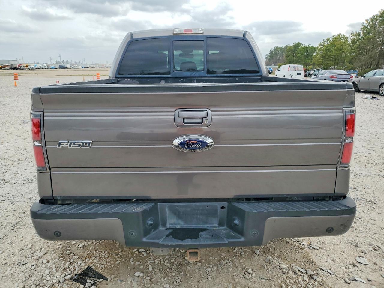 2014 Ford F150 Supercrew - zdjęcie 6