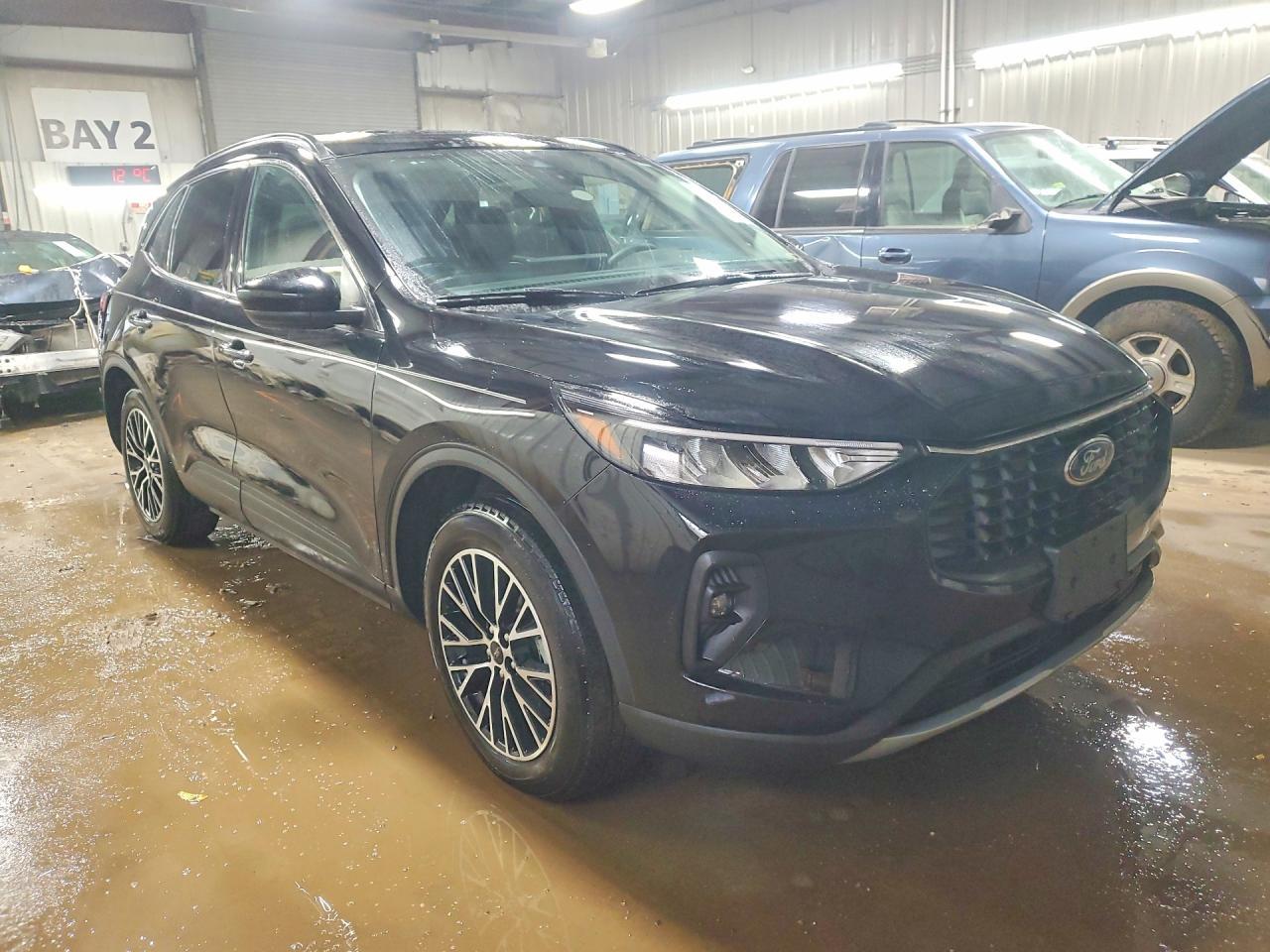 2023 Ford Escape - zdjęcie 4