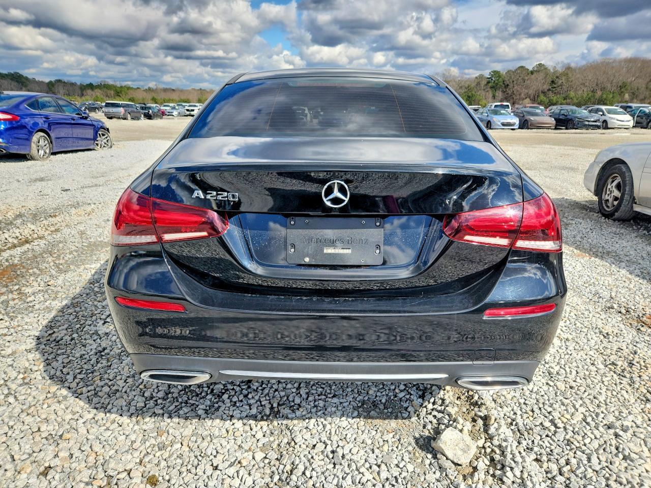 2020 Mercedes-Benz 220 - zdjęcie 6