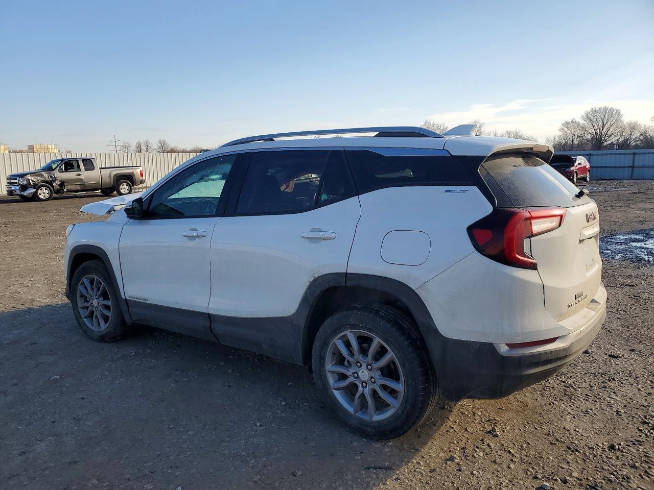 2024 GMC Terrain Slt - zdjęcie 2