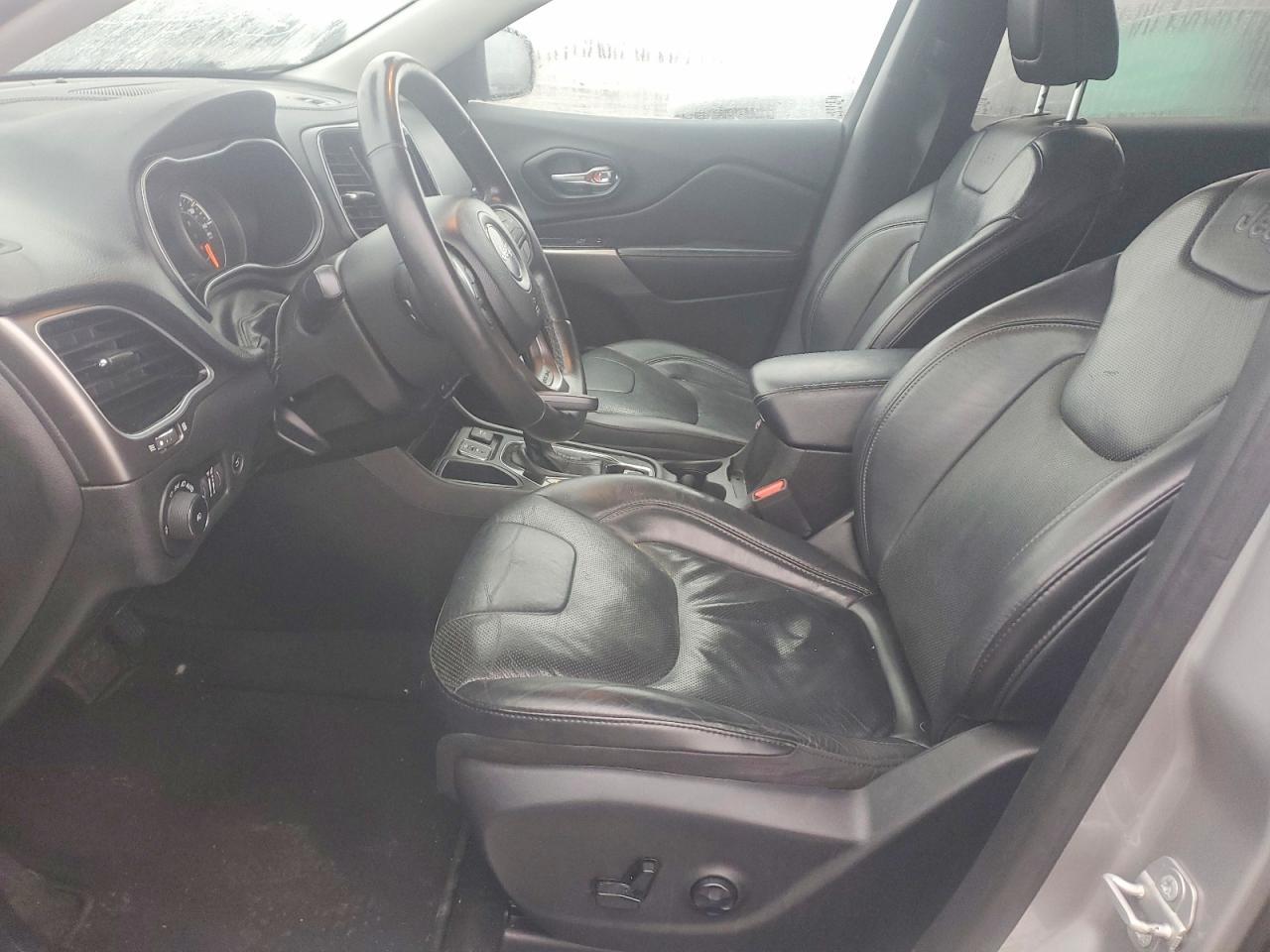 2019 Jeep Cherokee Limited - zdjęcie 7