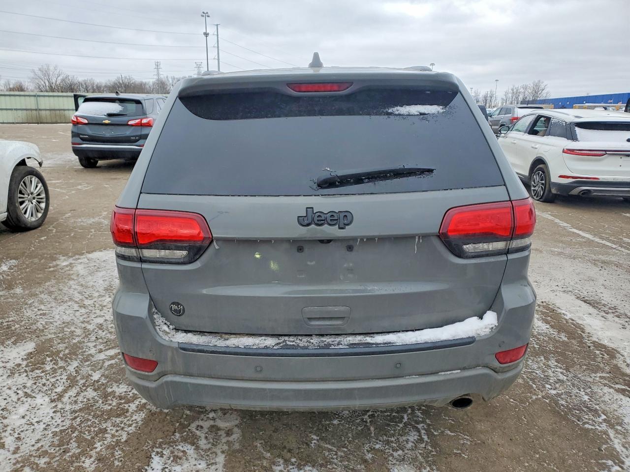 2021 Jeep Grand Cherokee Laredo - zdjęcie 6