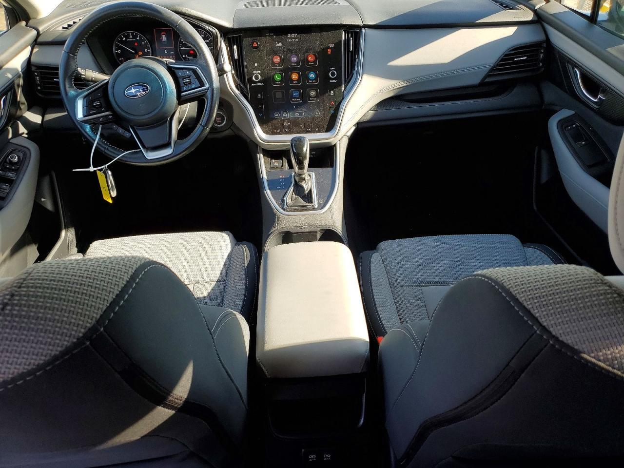 2021 Subaru Outback Premium - zdjęcie 8