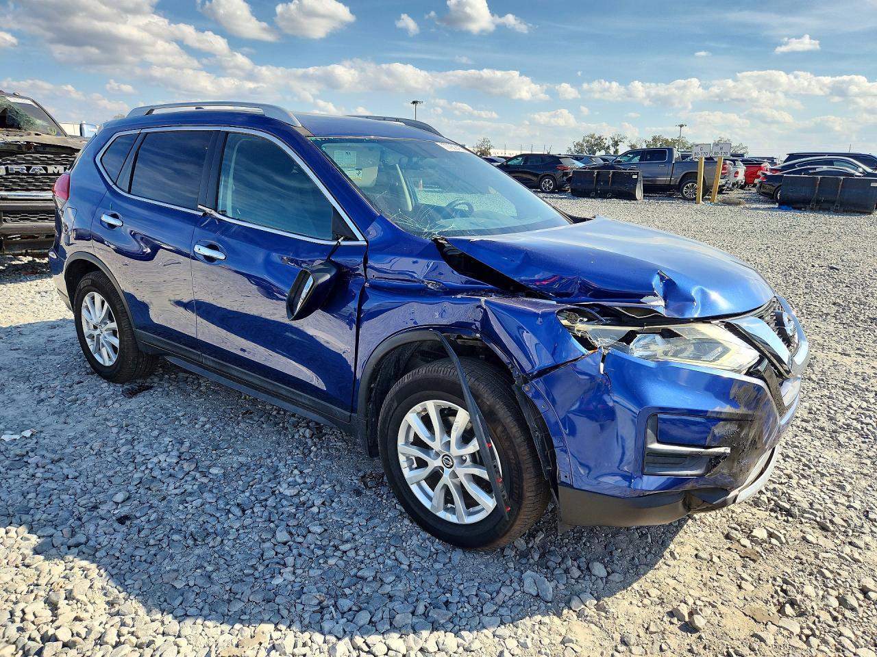 2017 Nissan Rogue Sv - zdjęcie 4